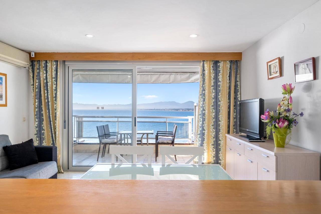 Hauzify I Apartament Gavina Салоу Екстер'єр фото